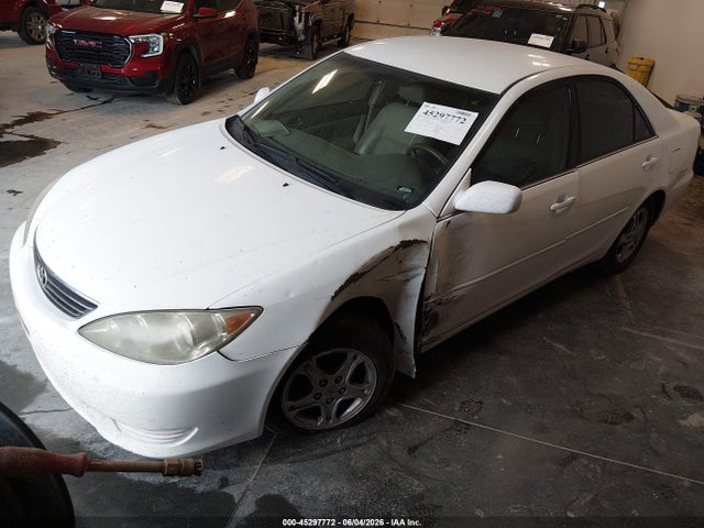 Продажа на аукционе авто 2006 Toyota Camry Le, vin: 4T1BE30K16U744443, номер лота: 45297772