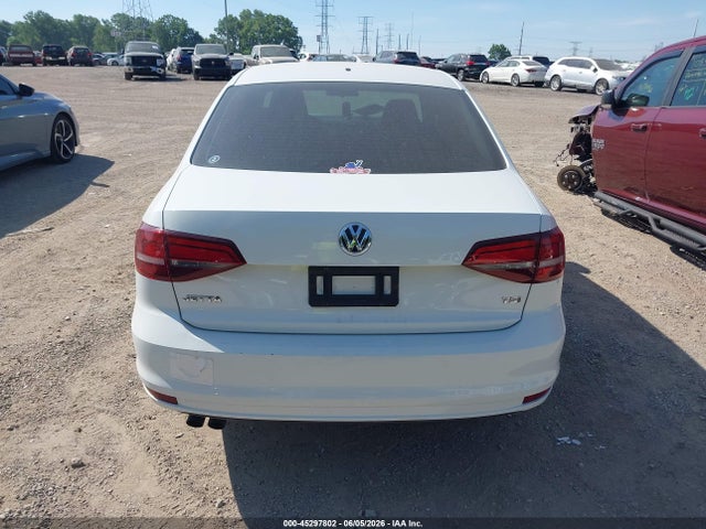 45297802 :رقم المزاد ، 3VW2B7AJ6JM208737 vin ، 2018 Volkswagen Jetta 1.4t S مزاد بيع