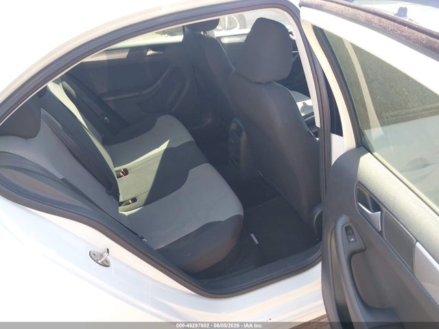 45297802 :رقم المزاد ، 3VW2B7AJ6JM208737 vin ، 2018 Volkswagen Jetta 1.4t S مزاد بيع
