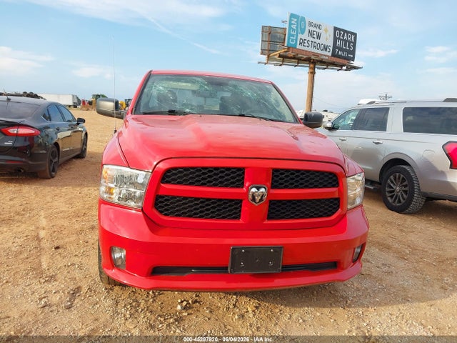 45297820 :رقم المزاد ، 1C6RR7KT0KS502101 vin ، 2019 Ram 1500 Classic Express  4x4 5'7 Box مزاد بيع