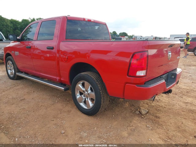 45297820 :رقم المزاد ، 1C6RR7KT0KS502101 vin ، 2019 Ram 1500 Classic Express  4x4 5'7 Box مزاد بيع
