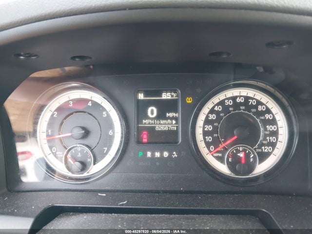 1C6RR7KT0KS502101 RAM 1500 Classic Express 4x4 5&#039;7 Box