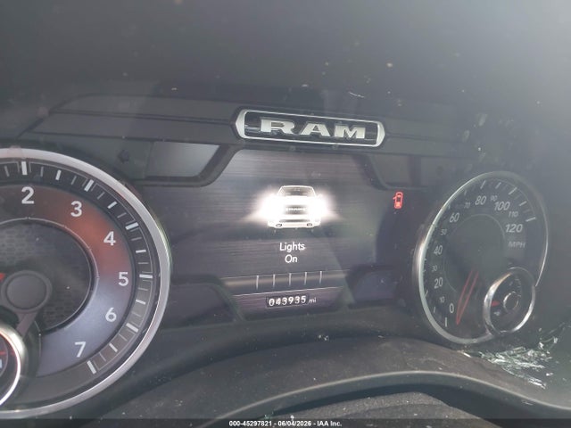 Aukcja sprzedaży 2021 Ram 1500 Laramie  4x4 5'7 Box, vin: 1C6SRFJT6MN736189, numer aukcji: 45297821