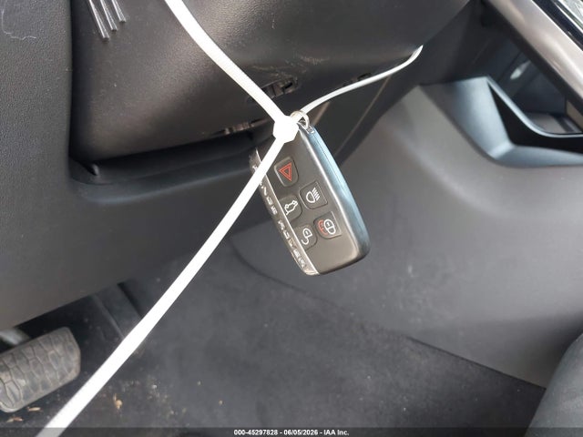Продаж на аукціоні авто 2019 Land Rover Range Rover Velar P250, vin: SALYA2EX4KA212455, номер лоту: 45297828