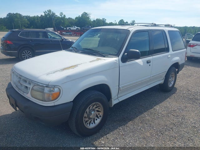 Продажа на аукционе авто 2000 Ford Explorer Xls, vin: 1FMZU62X1YZB53806, номер лота: 45297864