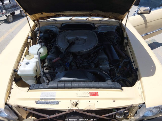 1980 Mercedes 450 Sl მანქანა იყიდება აუქციონზე, vin: 107044712060547, აუქციონის ნომერი: 45297874