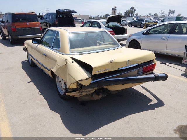 1980 Mercedes 450 Sl მანქანა იყიდება აუქციონზე, vin: 107044712060547, აუქციონის ნომერი: 45297874