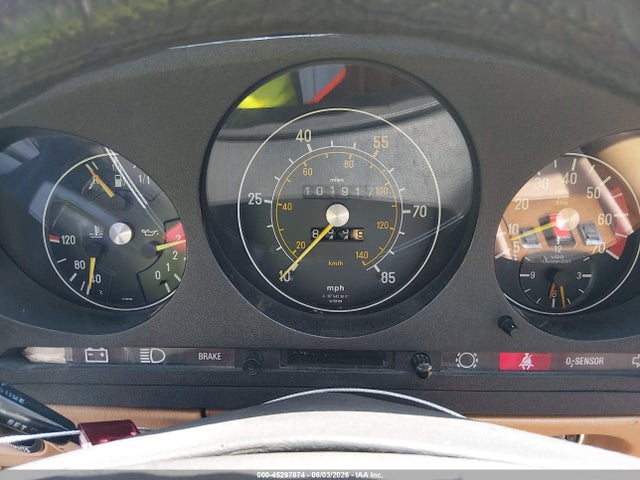1980 Mercedes 450 Sl მანქანა იყიდება აუქციონზე, vin: 107044712060547, აუქციონის ნომერი: 45297874