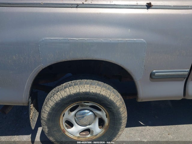 2001 Toyota Tundra Sr5 მანქანა იყიდება აუქციონზე, vin: 5TBBN44111S140005, აუქციონის ნომერი: 45297898