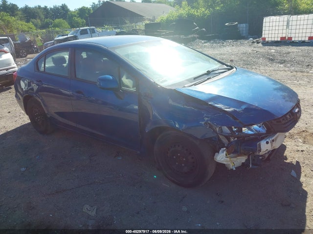 Продажа на аукционе авто 2012 Honda Civic Lx, vin: 2HGFB2F50CH585750, номер лота: 45297917