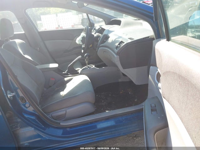 2012 Honda Civic Lx მანქანა იყიდება აუქციონზე, vin: 2HGFB2F50CH585750, აუქციონის ნომერი: 45297917
