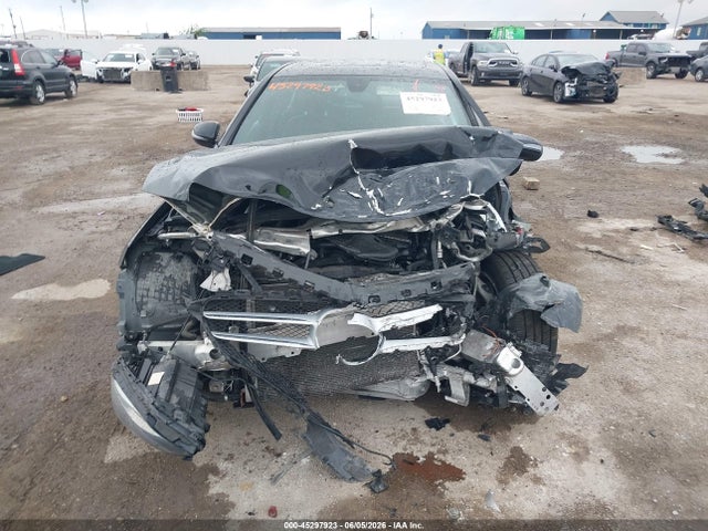 2018 Mercedes-benz C 300 4matic მანქანა იყიდება აუქციონზე, vin: 55SWF4KBXJU275438, აუქციონის ნომერი: 45297923