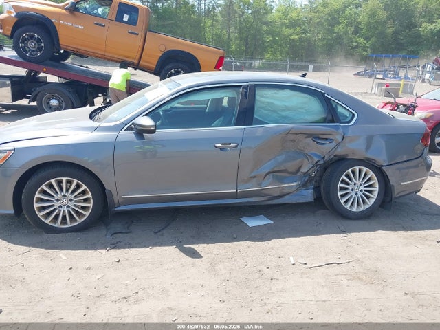Aukcja sprzedaży 2017 Volkswagen Passat 1.8t Se, vin: 1VWBT7A32HC021568, numer aukcji: 45297932