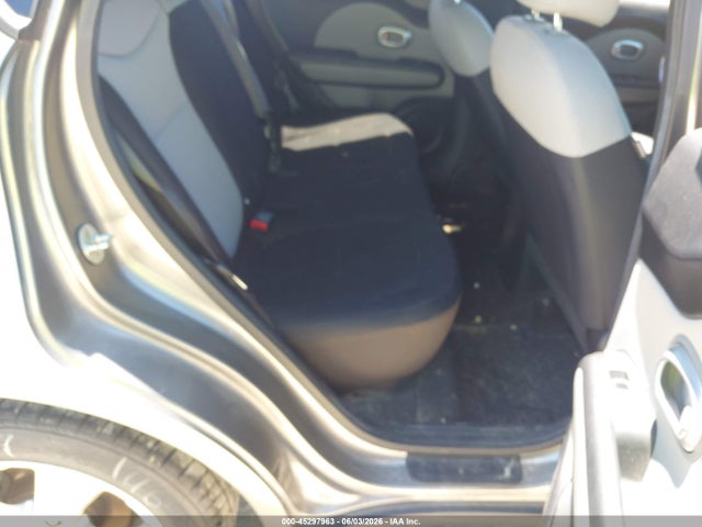 Auction sale of the 2018 Kia Soul, vin: KNDJN2A26J7555058, lot number: 45297963