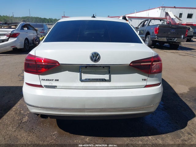 Продажа на аукционе авто 2018 Volkswagen Passat 2.0t Se, vin: 1VWBA7A35JC002959, номер лота: 45297972