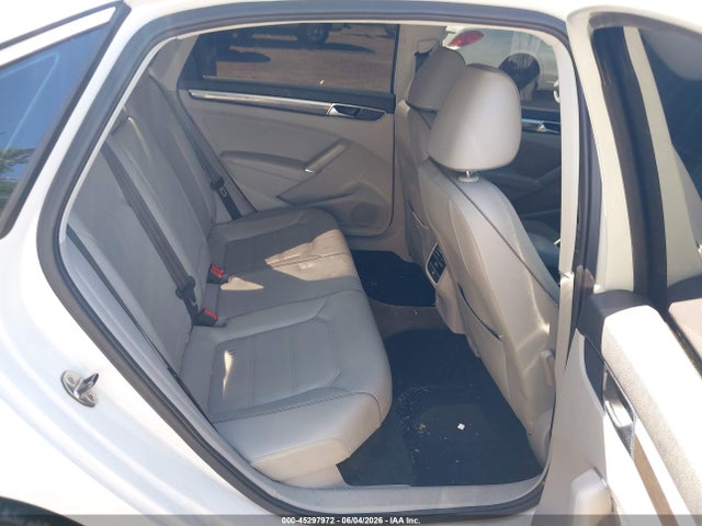 Продажа на аукционе авто 2018 Volkswagen Passat 2.0t Se, vin: 1VWBA7A35JC002959, номер лота: 45297972