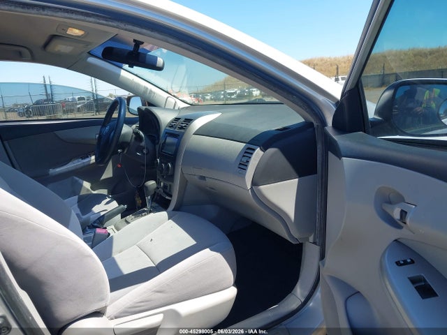 Продаж на аукціоні авто 2011 Toyota Corolla Le, vin: JTDBU4EE2B9124858, номер лоту: 45298005