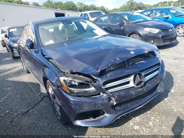 Продажа на аукционе авто 2016 Mercedes-benz C 300 4matic, vin: 55SWF4KB7GU140281, номер лота: 45298024