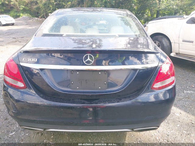 45298024 :رقم المزاد ، 55SWF4KB7GU140281 vin ، 2016 Mercedes-benz C 300 4matic مزاد بيع