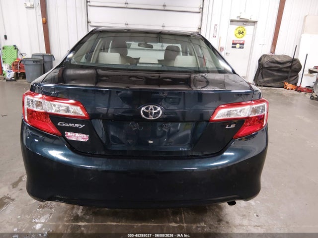 2014 Toyota Camry Le მანქანა იყიდება აუქციონზე, vin: 4T4BF1FK1ER442583, აუქციონის ნომერი: 45298027