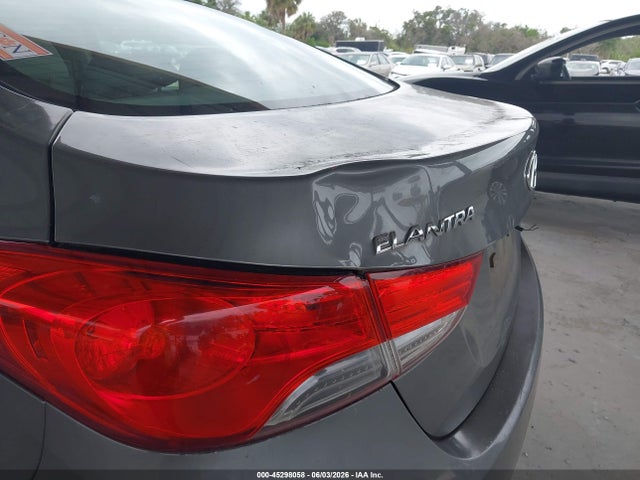 Продаж на аукціоні авто 2013 Hyundai Elantra Gls, vin: 5NPDH4AE3DH221998, номер лоту: 45298058