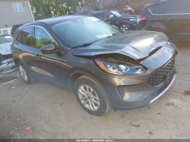 Auction sale of the 2020 Ford Escape Se, vin: 1FMCU9G65LUA94952, lot number: 45298071