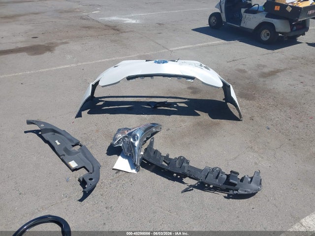 Toyota Prius Two 2016 JTDKBRFU0G3523030 Image 12