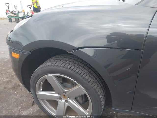 Продаж на аукціоні авто 2018 Porsche Macan Sport Edition, vin: WP1AA2A58JLB15595, номер лоту: 45298089