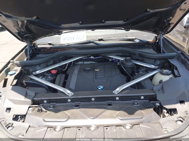 5UXCR4C06N9J90183 BMW X5 Sdrive40i