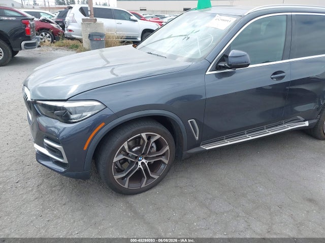 5UXCR4C06N9J90183 BMW X5 Sdrive40i