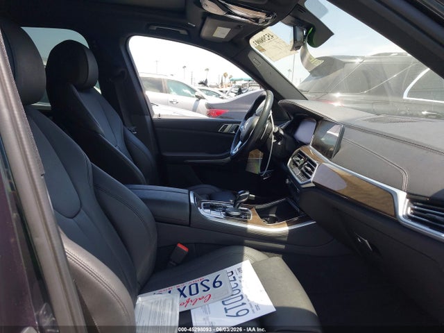 5UXCR4C06N9J90183 BMW X5 Sdrive40i