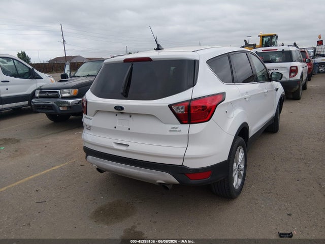 Ford ESCAPE SE 2019 1FMCU0GD5KUB81906 Image 4
