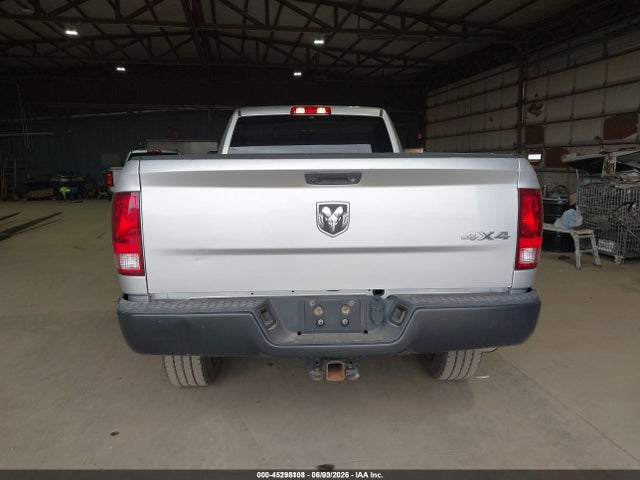 Продаж на аукціоні авто 2018 Ram 3500 Tradesman  4x4 8' Box, vin: 3C63R3GTXJG412578, номер лоту: 45298108