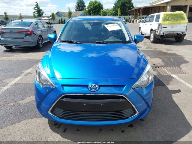 3MYDLBYV2HY175423 Toyota YARIS IA