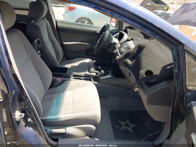 Продаж на аукціоні авто 2007 Honda Civic Lx, vin: 1HGFA15547L075828, номер лоту: 45298166