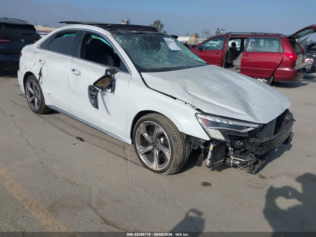 WAUJ3DGY0RA106483 Audi S3 Prestige