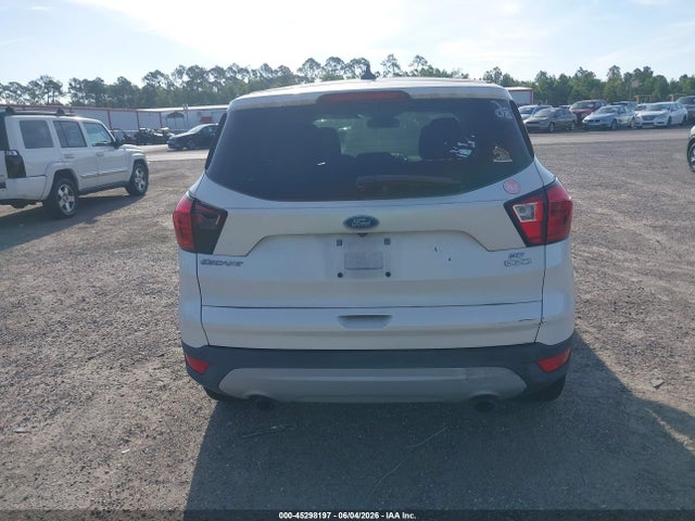 Продажа на аукционе авто 2019 Ford Escape Se, vin: 1FMCU0GDXKUA06079, номер лота: 45298197