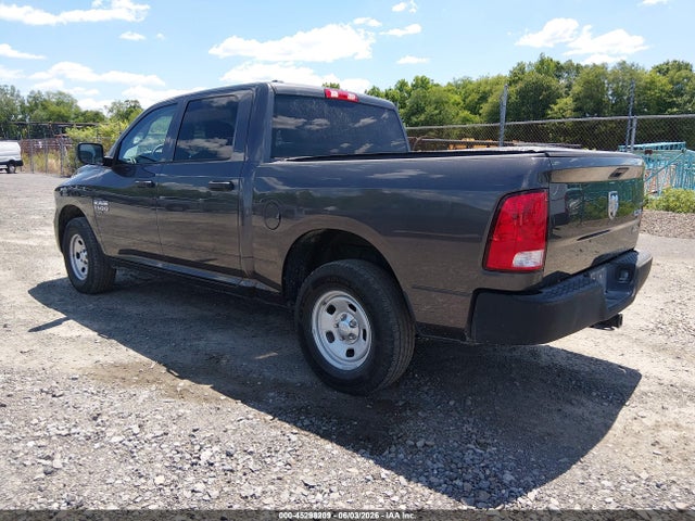 45298209 :رقم المزاد ، 1C6RR7KG8KS660396 vin ، 2019 Ram 1500 Classic مزاد بيع
