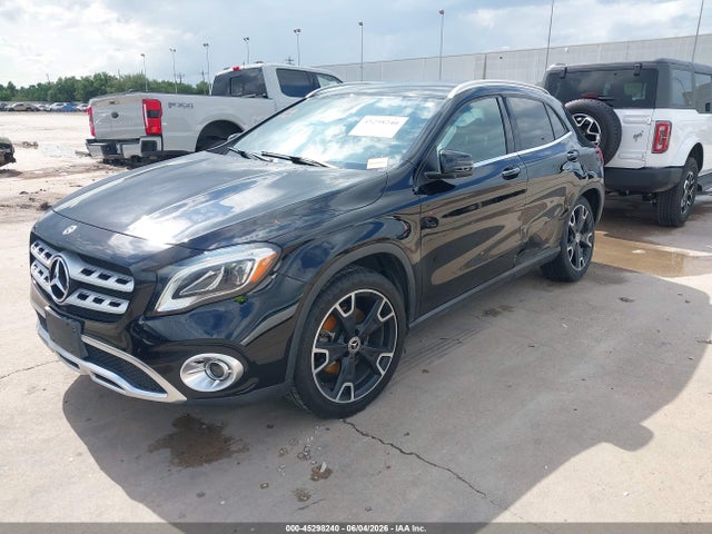 45298240 :رقم المزاد ، WDCTG4EB6KU016168 vin ، 2019 Mercedes-benz Gla 250 مزاد بيع