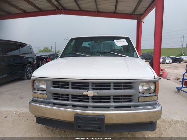 45298260 :رقم المزاد ، 1GCEC19W4WE207237 vin ، 1998 Chevrolet C1500 Fleetside مزاد بيع