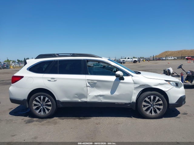Продаж на аукціоні авто 2017 Subaru Outback 2.5i Limited, vin: 4S4BSANC9H3260110, номер лоту: 45298289