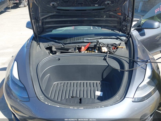 Продажа на аукционе авто 2022 Tesla Model 3 Rear-wheel Drive, vin: 5YJ3E1EAXNF125599, номер лота: 45298376