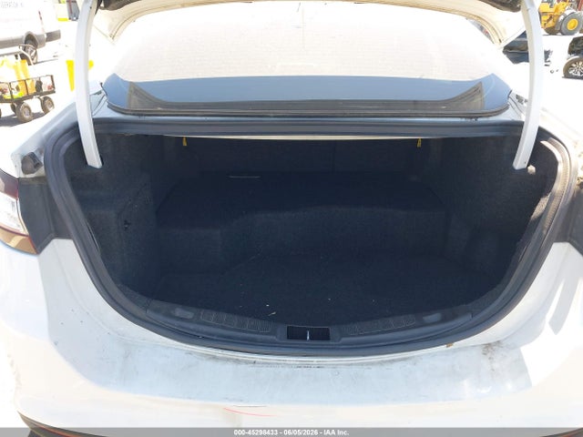 2014 Ford Fusion Hybrid Se მანქანა იყიდება აუქციონზე, vin: 3FA6P0LU5ER379823, აუქციონის ნომერი: 45298433