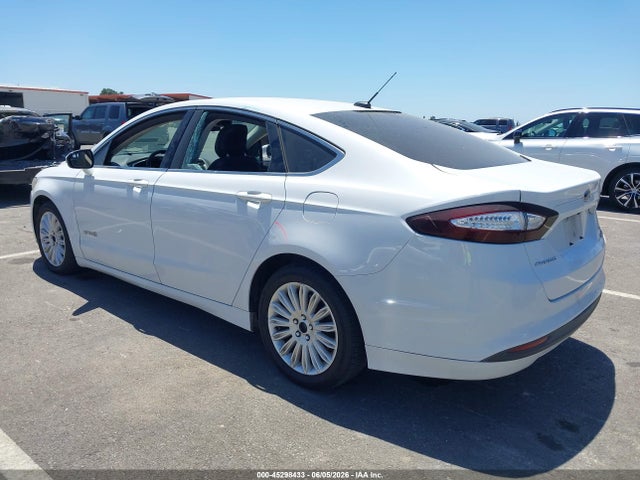 2014 Ford Fusion Hybrid Se მანქანა იყიდება აუქციონზე, vin: 3FA6P0LU5ER379823, აუქციონის ნომერი: 45298433