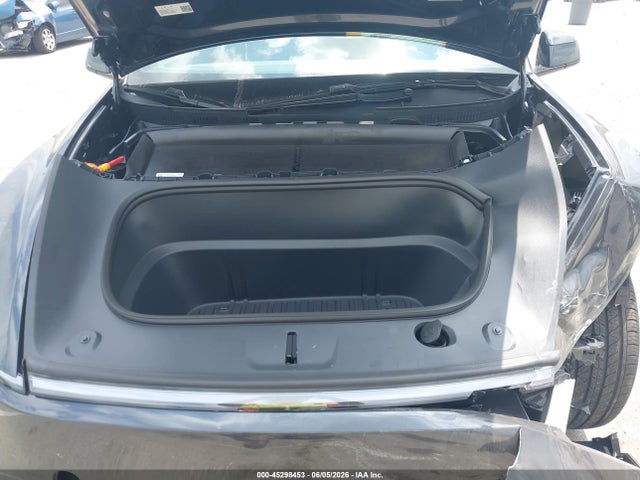 7SAYGDED0TF636024 Tesla Model Y Premium Rear-wheel Drive/rear-wheel Drive