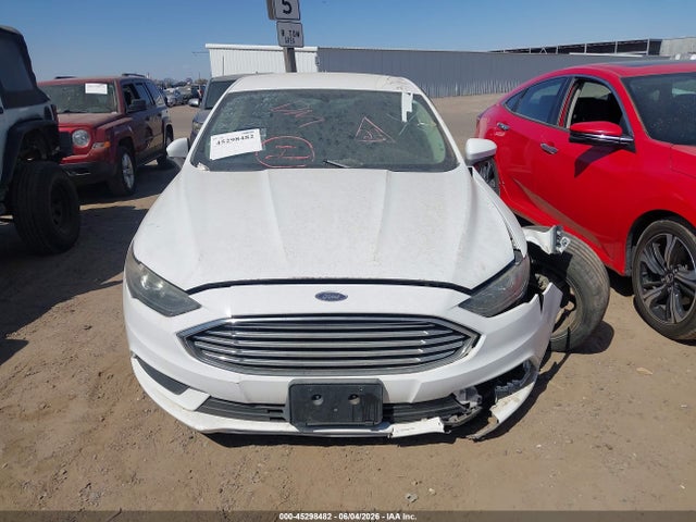 2017 Ford Fusion Hybrid Se მანქანა იყიდება აუქციონზე, vin: 3FA6P0LU5HR231207, აუქციონის ნომერი: 45298482