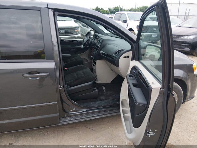 Dodge Grand Caravan Se Plus 2016 2C4RDGBG0GR356902 Image 5