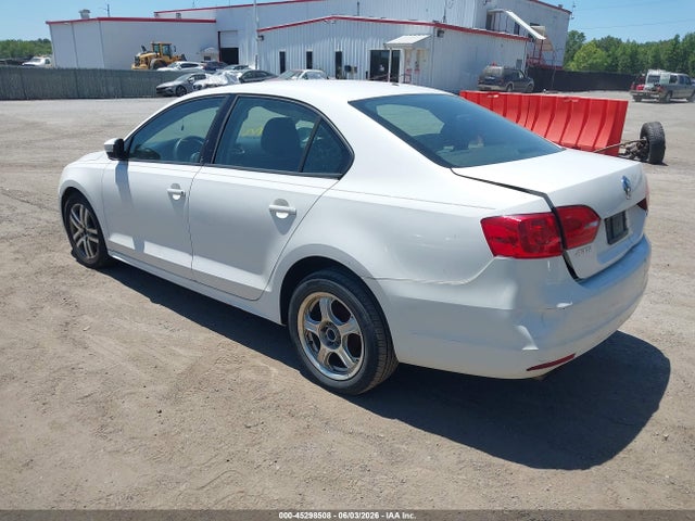 45298508 :رقم المزاد ، 3VWDZ7AJ6BM373824 vin ، 2011 Volkswagen Jetta 2.5l Se مزاد بيع