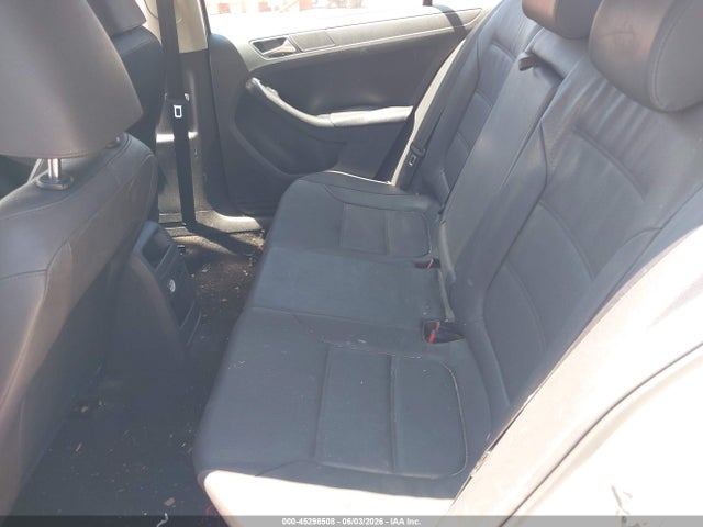 45298508 :رقم المزاد ، 3VWDZ7AJ6BM373824 vin ، 2011 Volkswagen Jetta 2.5l Se مزاد بيع