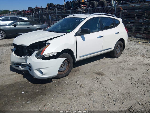 Nissan Rogue Select S 2014 JN8AS5MT1EW618470 Image 2